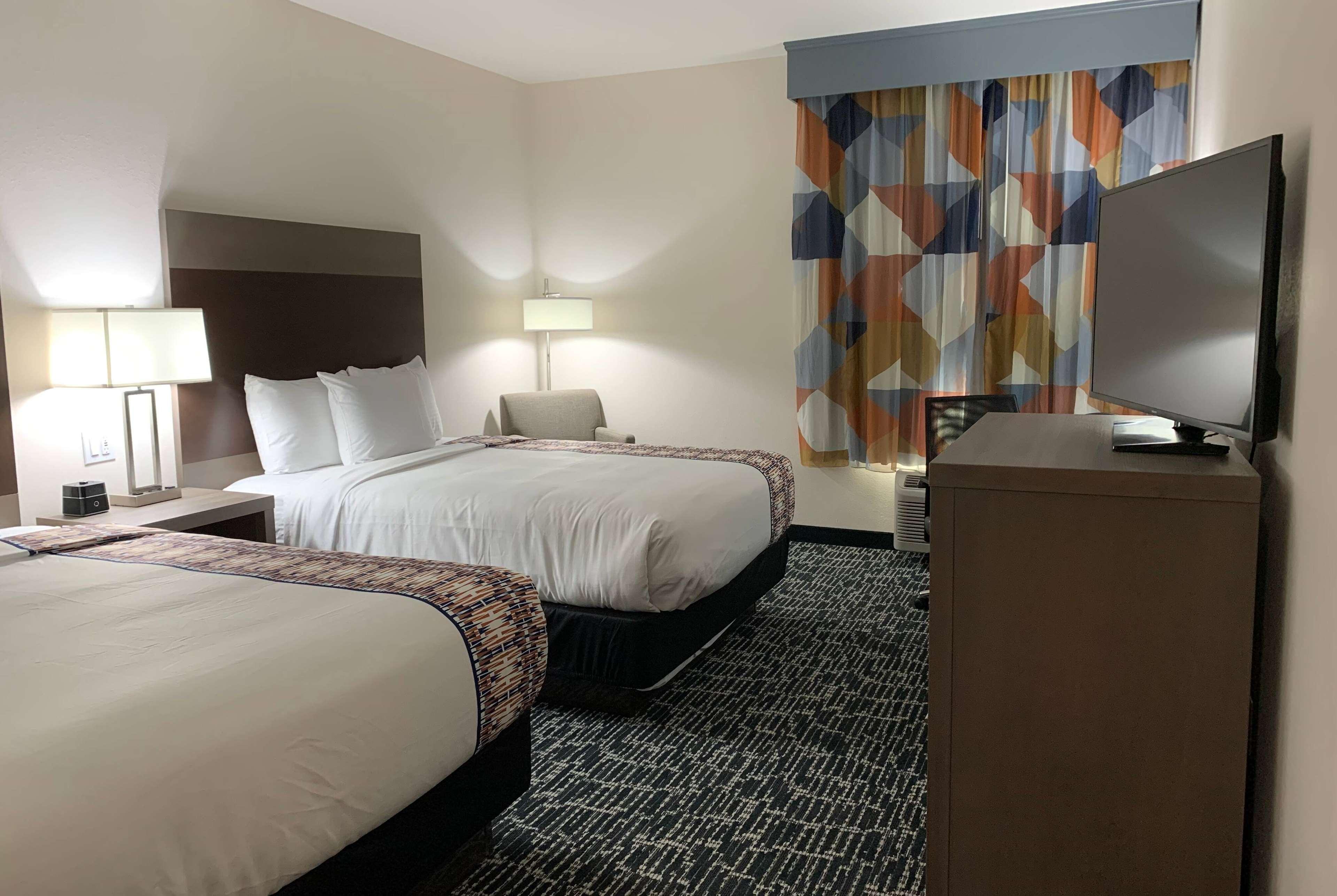 La Quinta Inn & Suites By Wyndham - Red Oak Tx Ih-35E Экстерьер фото